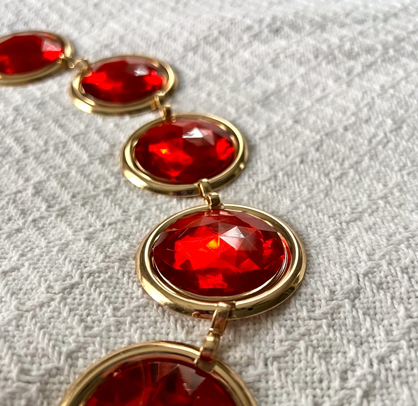 Raven Gem and Belt Set