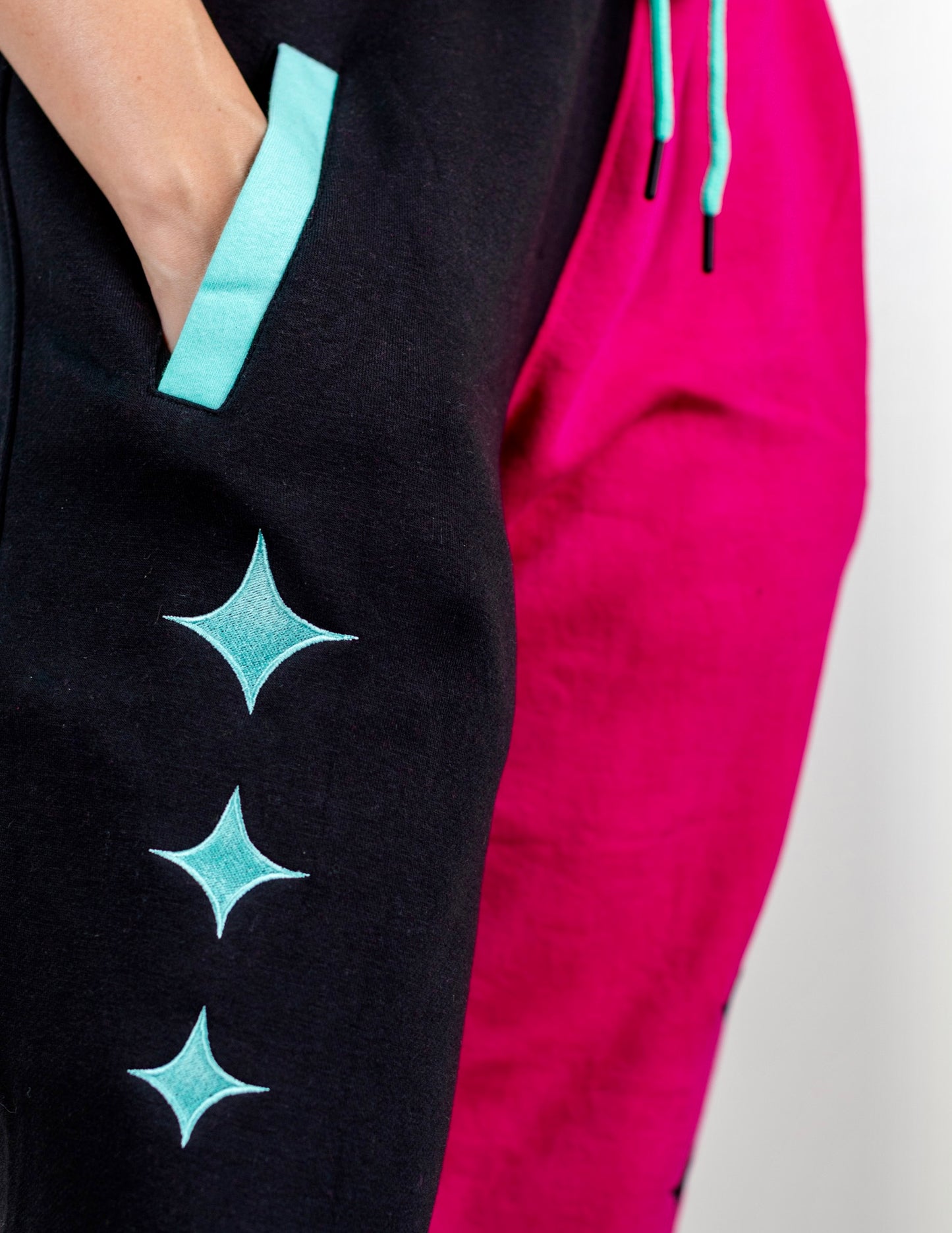 Pre-Order Fizzarolli Sweatpants Pink/Black