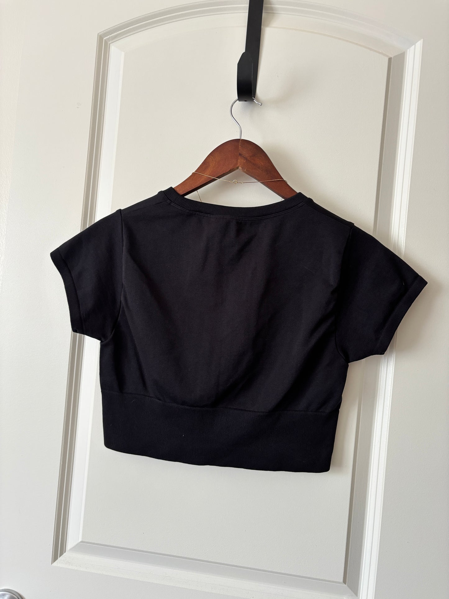 Black Cropped Tee
