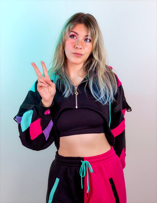 Pre-Order Fizzarolli Shrug Black/Pink