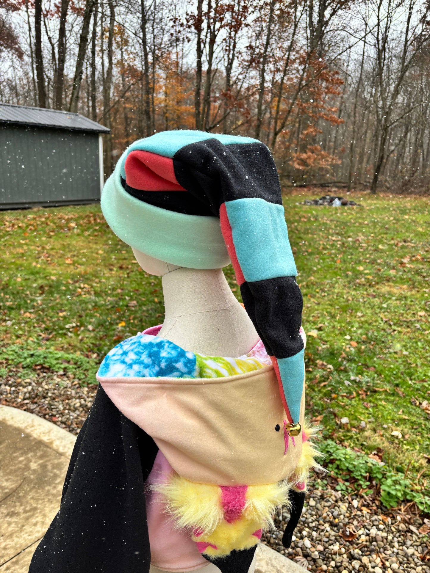 Inspired by Fizzarolli from Helluve Boss.  Sinsmas Christmas Sanata Hat