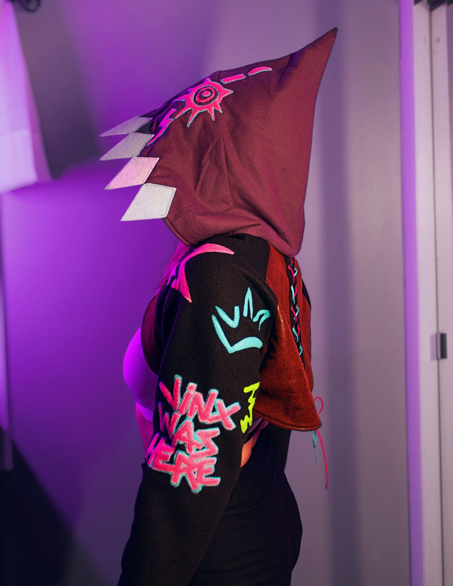 Jinx Shrug Arcane League of Legends
