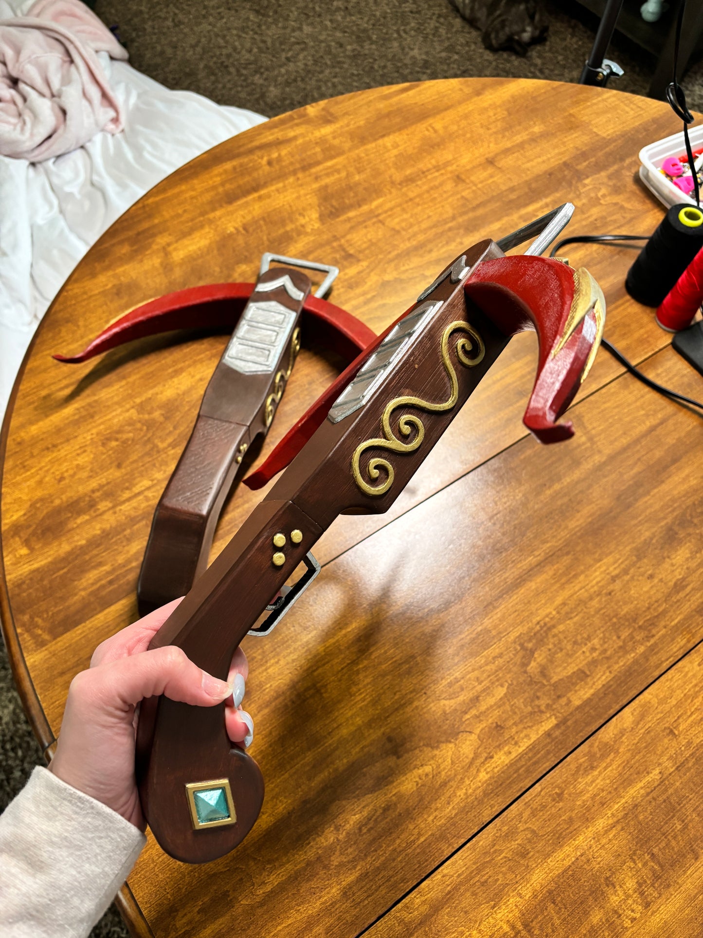 Linkle Set of 2 Crossbows Cosplay Prop